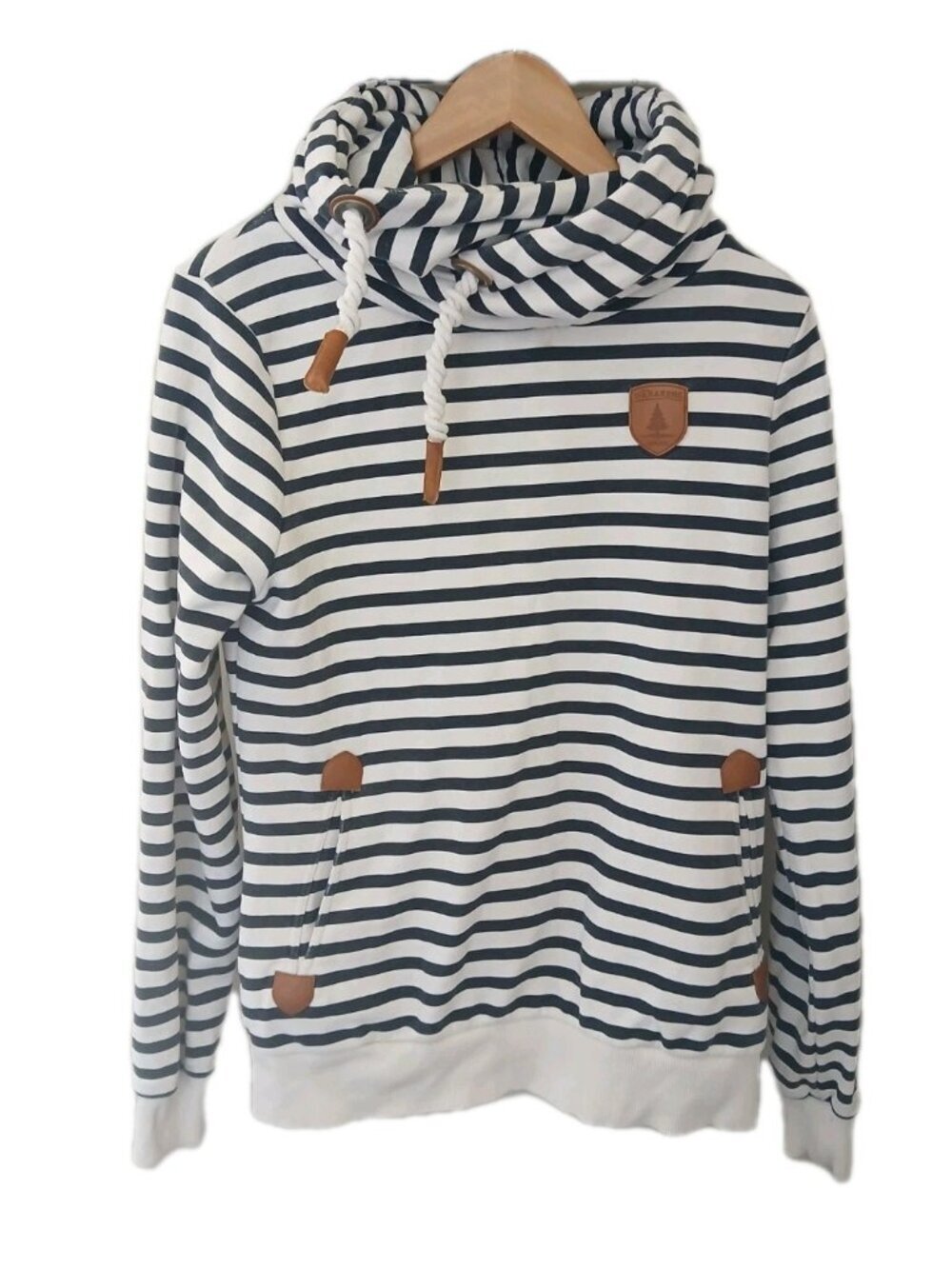 Wanakome Artemis Hooded Sweatshirt